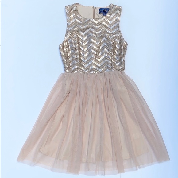 Francesca’s Chevron Sequin Bronze/Pink Dress - Picture 2 of 7